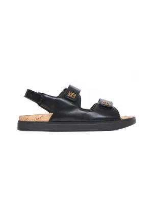 4G leather flat sandals