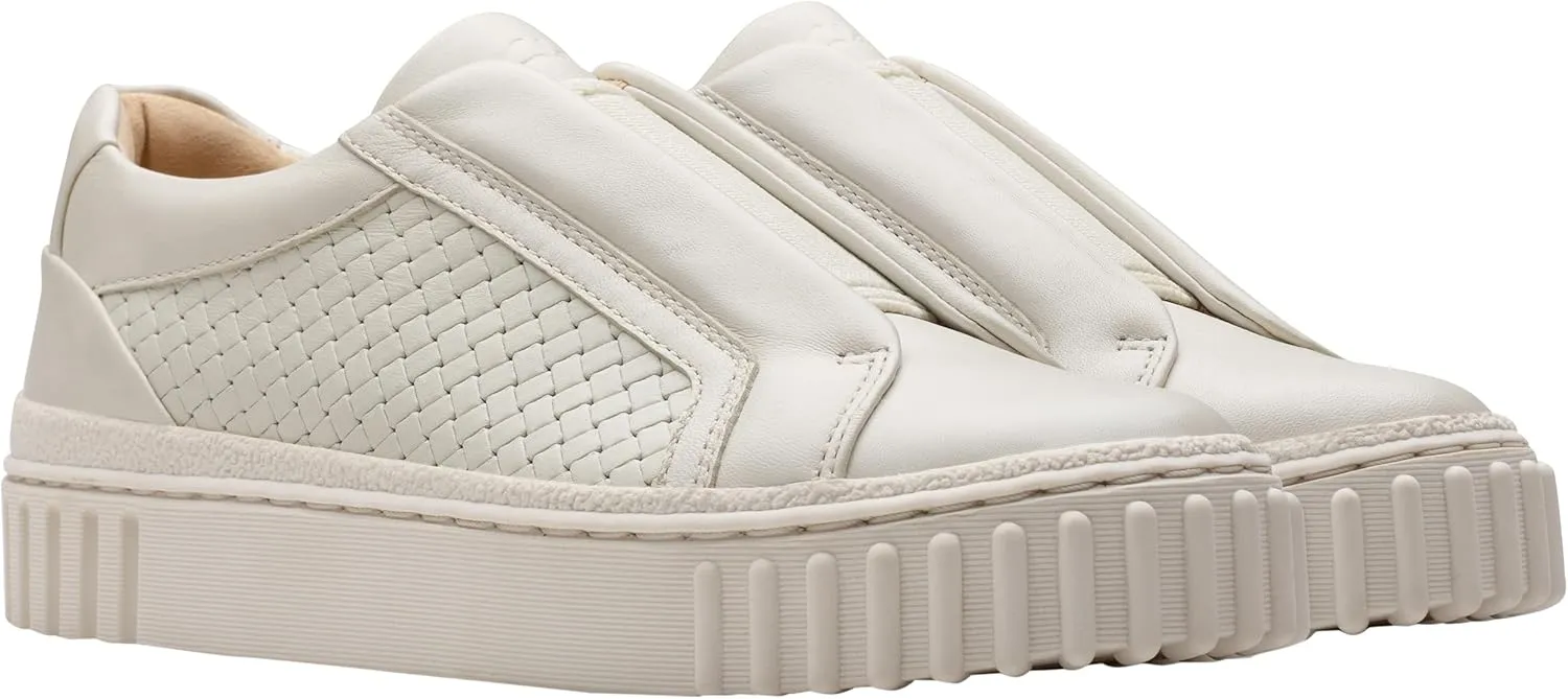 Clarks Women's Apartment Sneaker