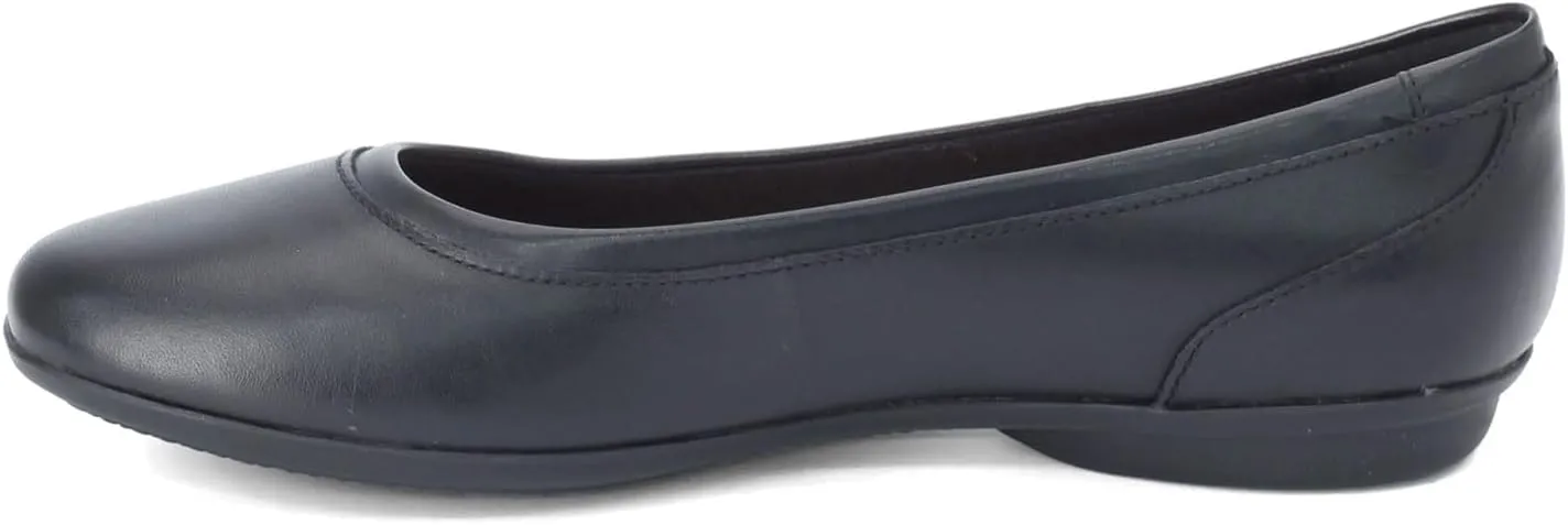 Clarks Women's Gracelin Mara Ballet Flat