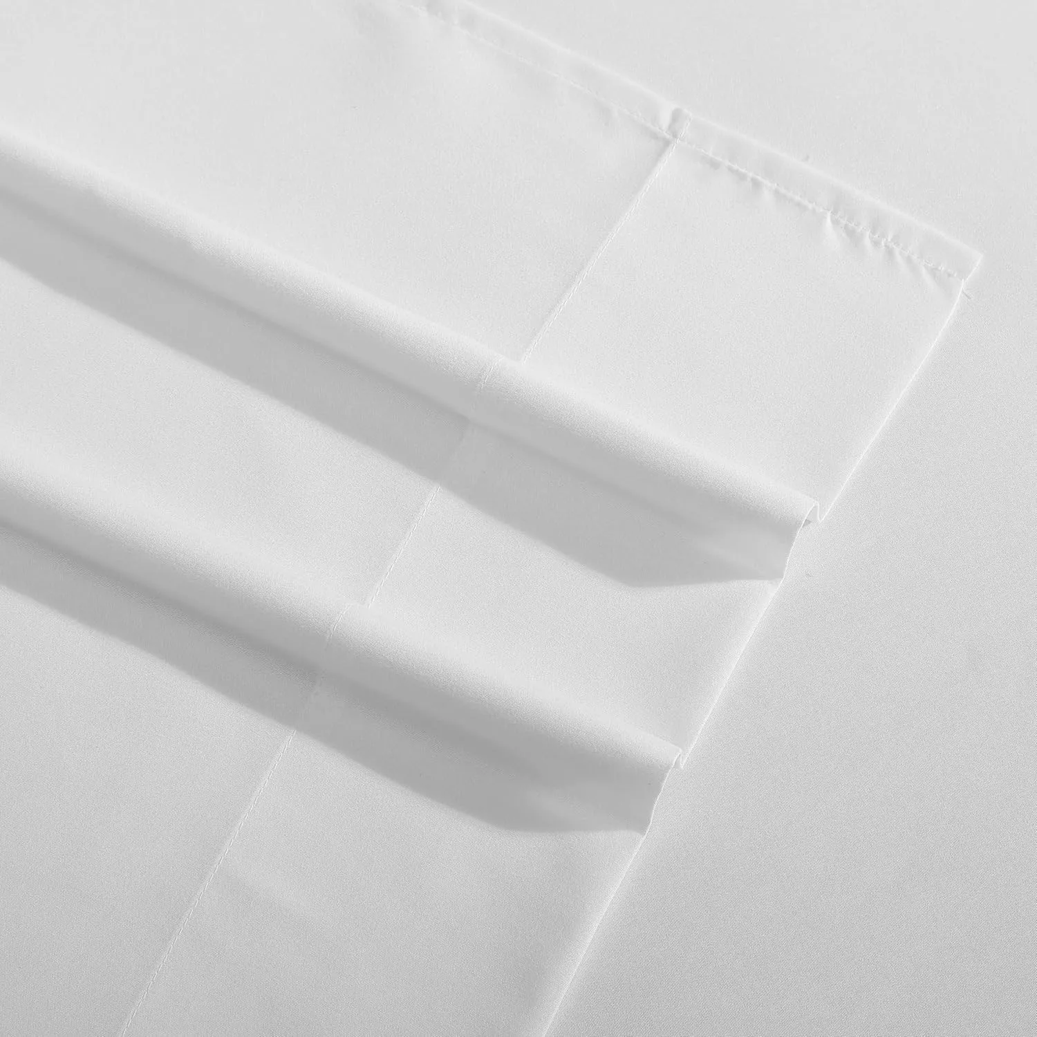 Eddie Bauer - Sheets, Super Soft Bedding with Matching Pillowcases, Temperature-Regulating Fabric, All-Around Comfort, Solid Room Essentials (Logan White, Full)