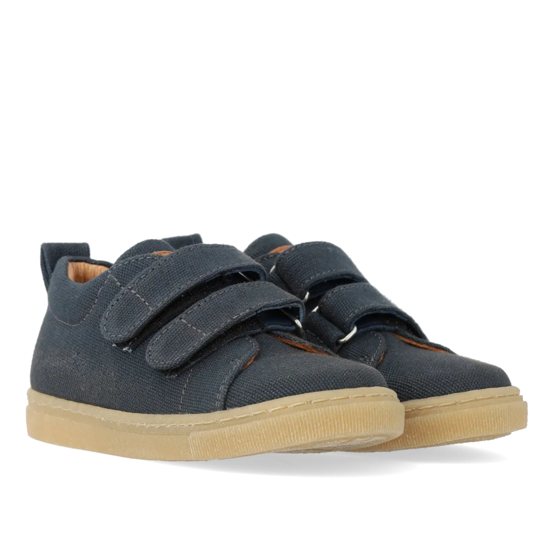 Klassischer Sneaker aus recyceltem Baumwoll-Canvas