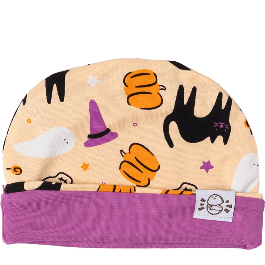 Knit Beanie in Spooky Days
