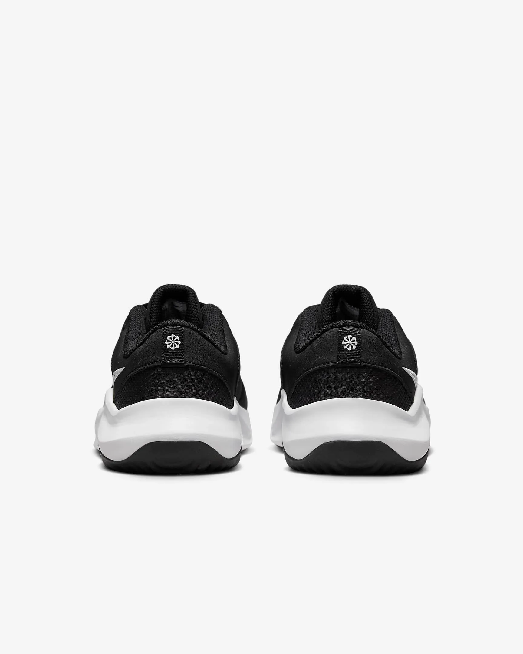 Nike Legend Essential 3 Next Nature