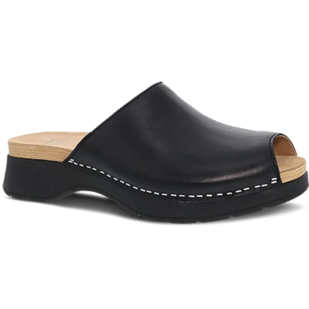 Ravyn Slide Sandal