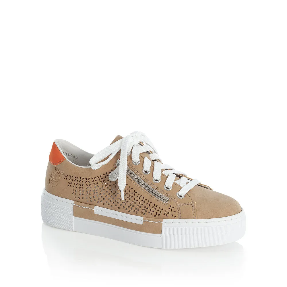 RIEKER - N4948 BEIGE LACED UP TRAINER
