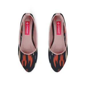 Rose Round Toe Shoe Kindle