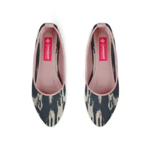 Rose Round Toe Shoe Smoggy
