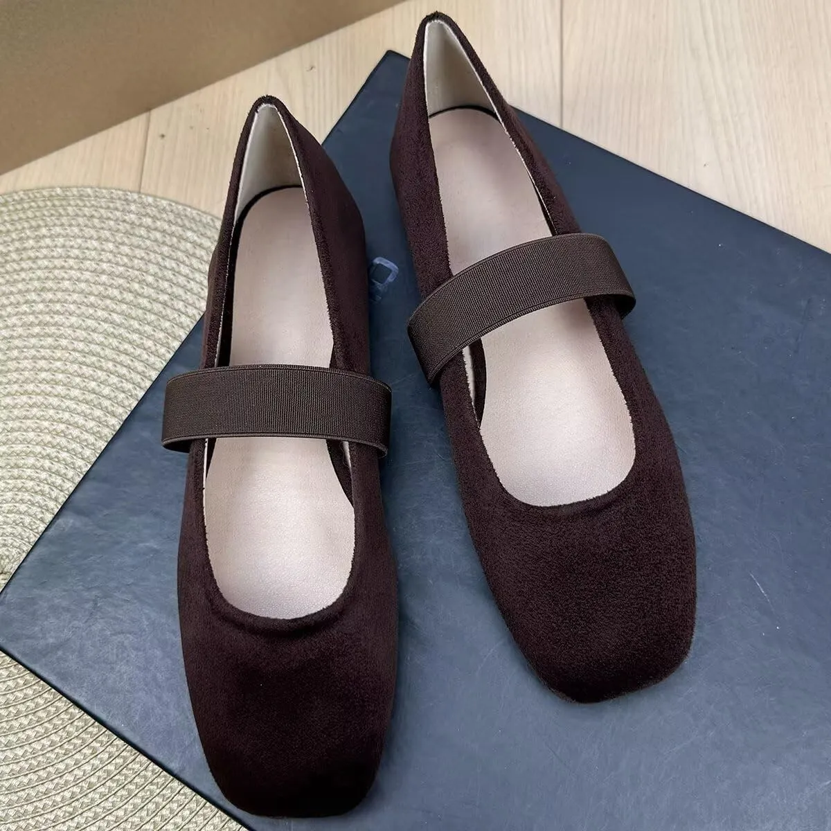 TN TANGNEST Ballet Flats for Women Soft Leather Ankle Buckle Flats Comfortable Square Toe Mary Jane Flats