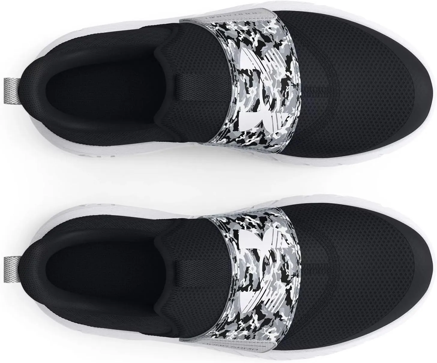 Under Armour Boy's Flash (Big Kid)