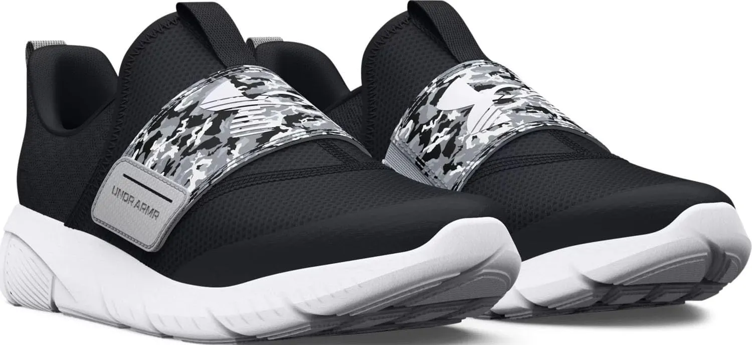 Under Armour Boy's Flash (Big Kid)