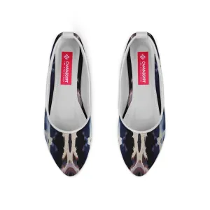 White Round Toe Shoe Puzzling