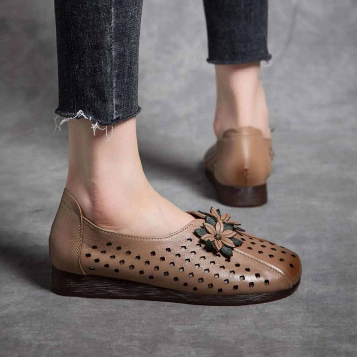 Women's Leather Flower Casual Dress Shoes,Vintage Comfort Summer/Fall Slip on Oxford Soft Sole Flat Walking Loafers