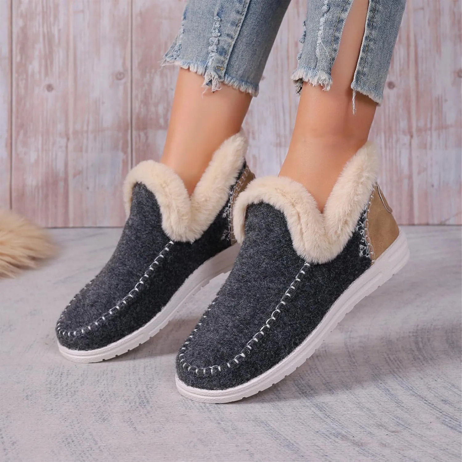 Women's Winter Plush Lined Flat Shoes,Soft Plush Slip-on Sneakers for Cozy Feet,Faux Fur Lining Anti-Slip Ankle Boots