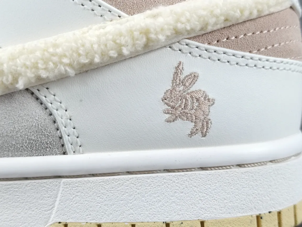 x THE YEAR NIKE Trackable RABBIT OF FOSSIL Excellent DUNK STONE