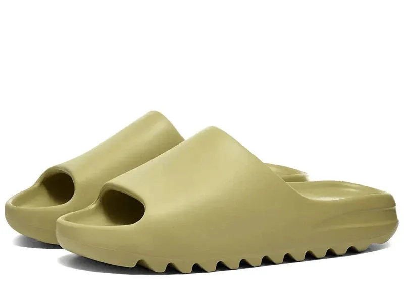 YEEZY SLIDE RESIN